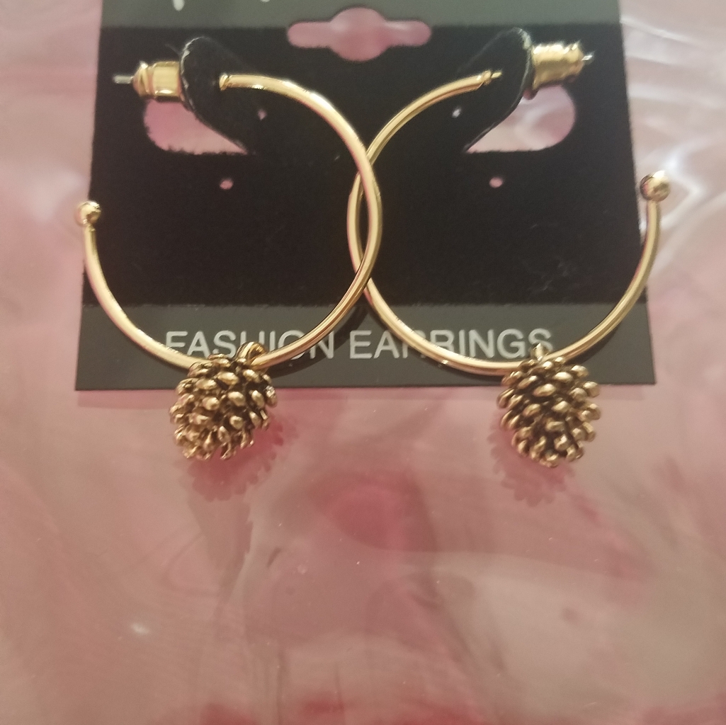 Earrings Goldtone